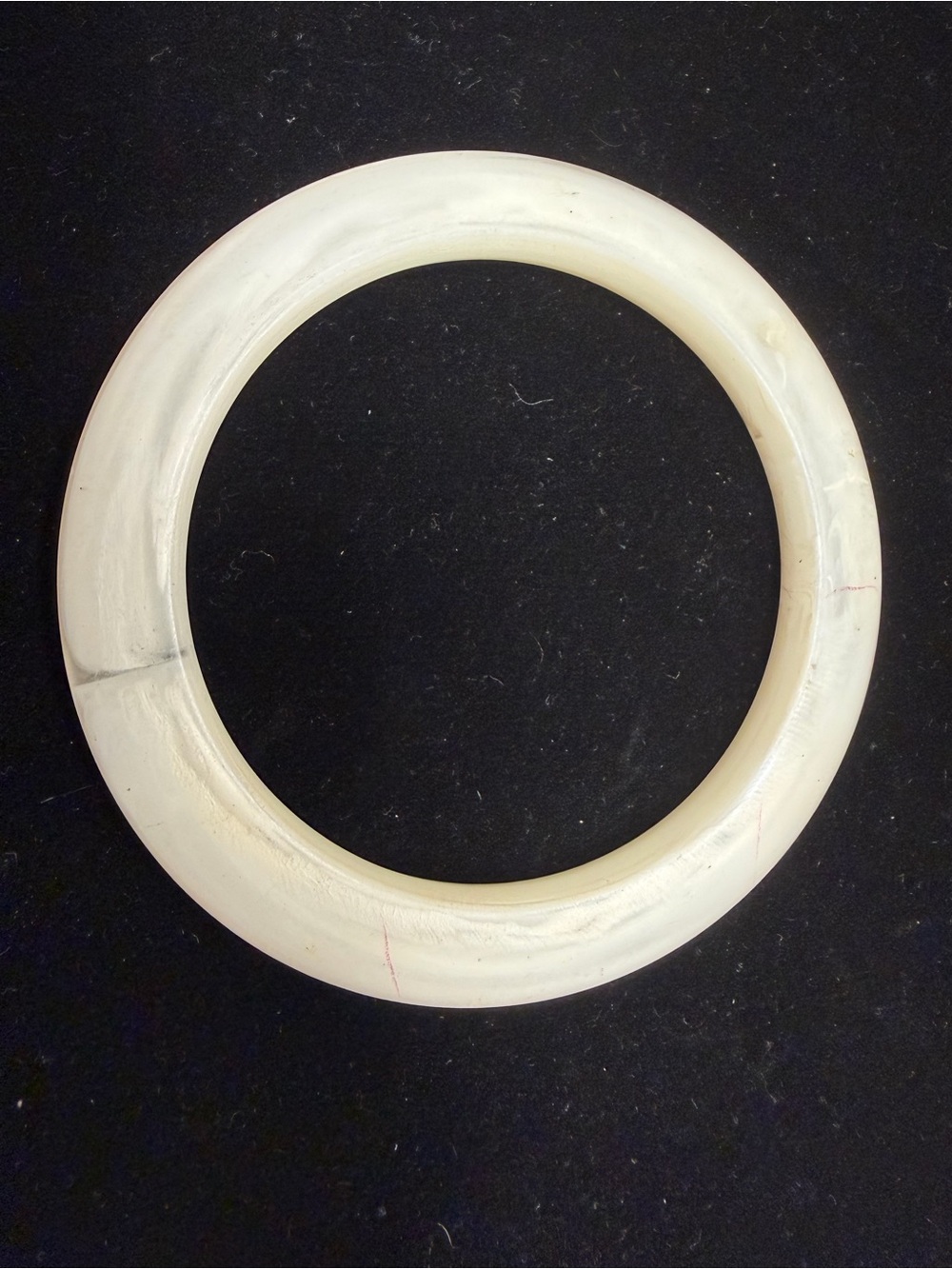 Vintage Carved Mother of Pearl Shell Slip On Bangle Bracelet Cream White